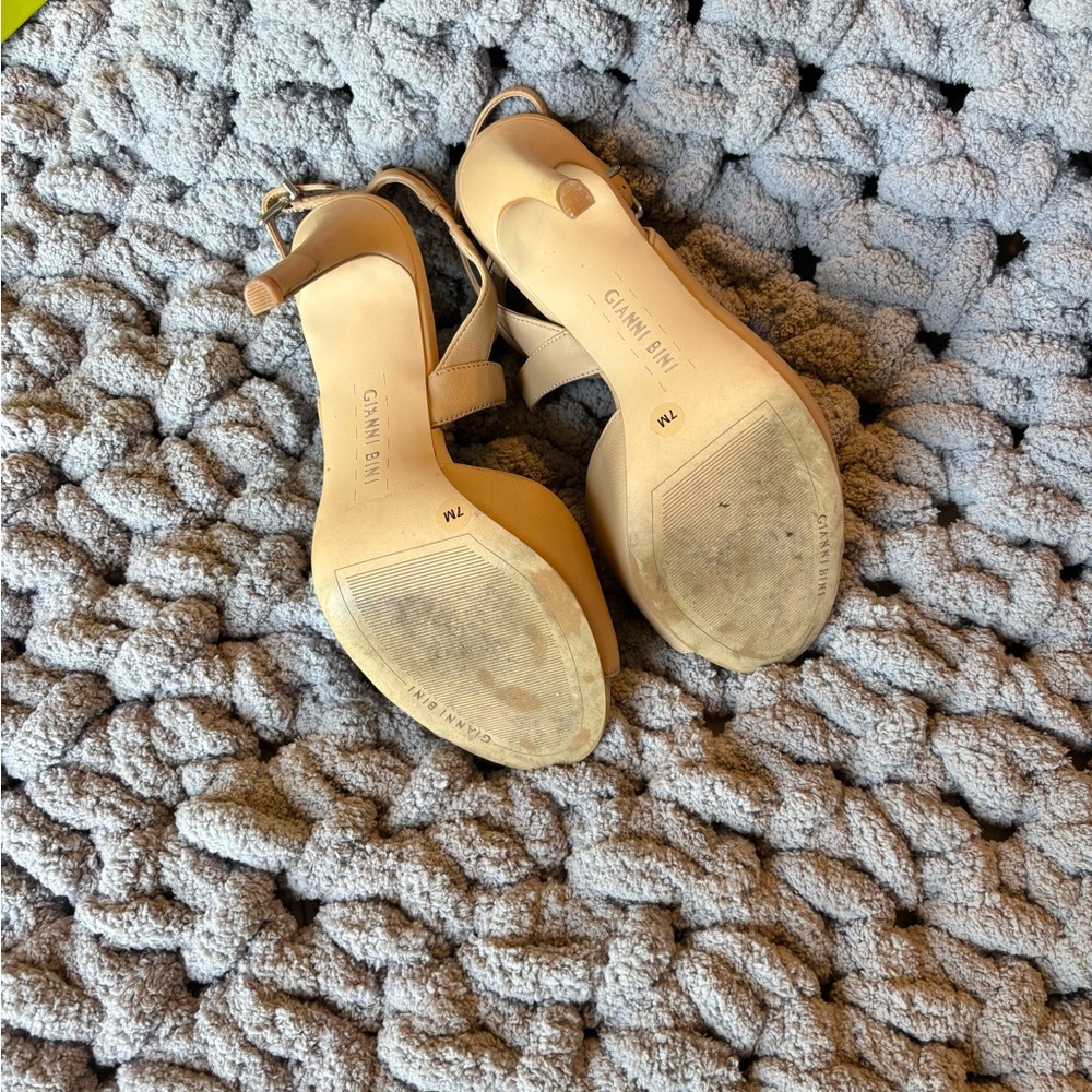 Ginanni Bini Women's Heels Size 7 - Picture 5 of 7